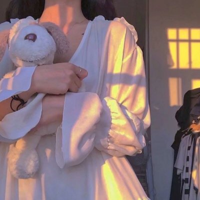 美丽笨女人封面
