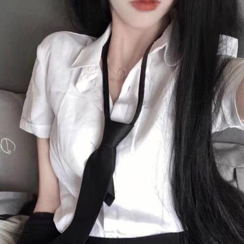 幽灵船封面